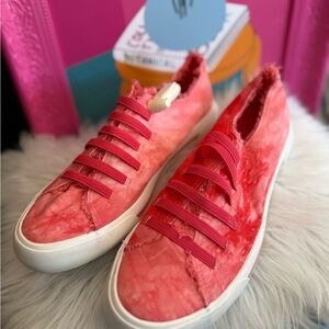 Rocket Dog Orange and Red Sneakers Velvet Low-Top